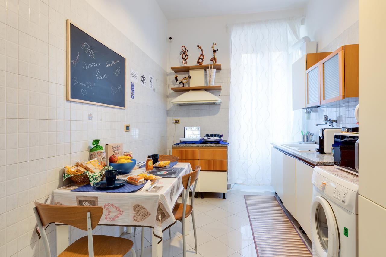 Jukebox & Rooms B&B ローマ エクステリア 写真